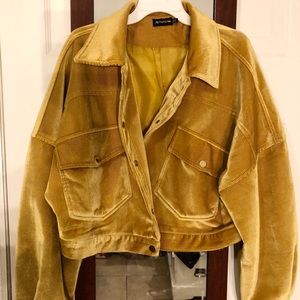 PrettyLittleThing Corduroy Cropped jacket